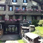Notre Maison 3*