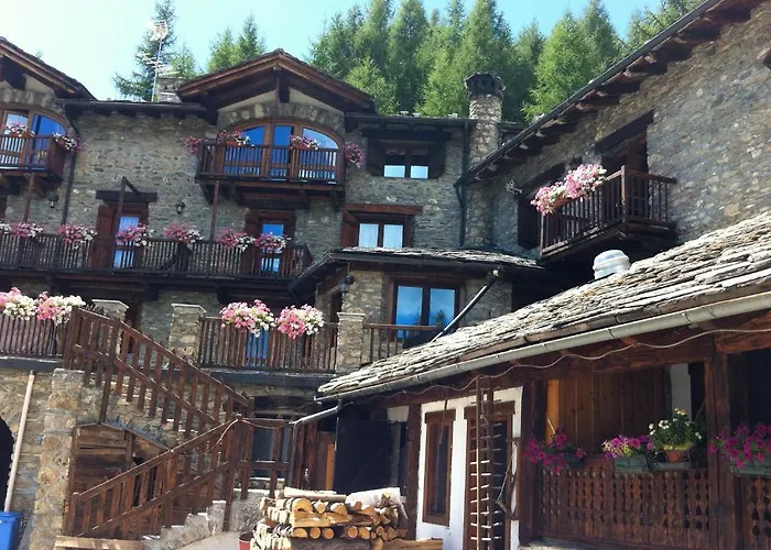 Notre Maison Hotel 3*