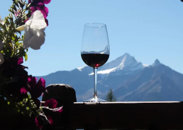 Notre Maison Hotel 3*