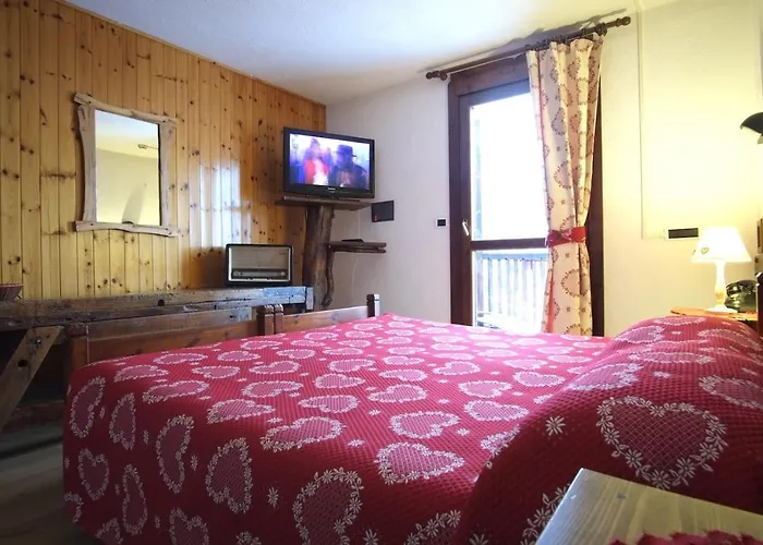 Notre Maison Hotel 3*